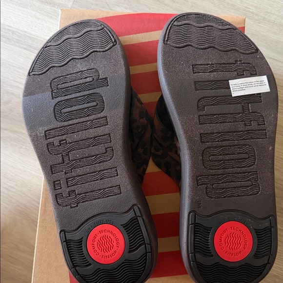 Fitflop Brown Leopard Print Women's Sandals - Picture 5 of 6